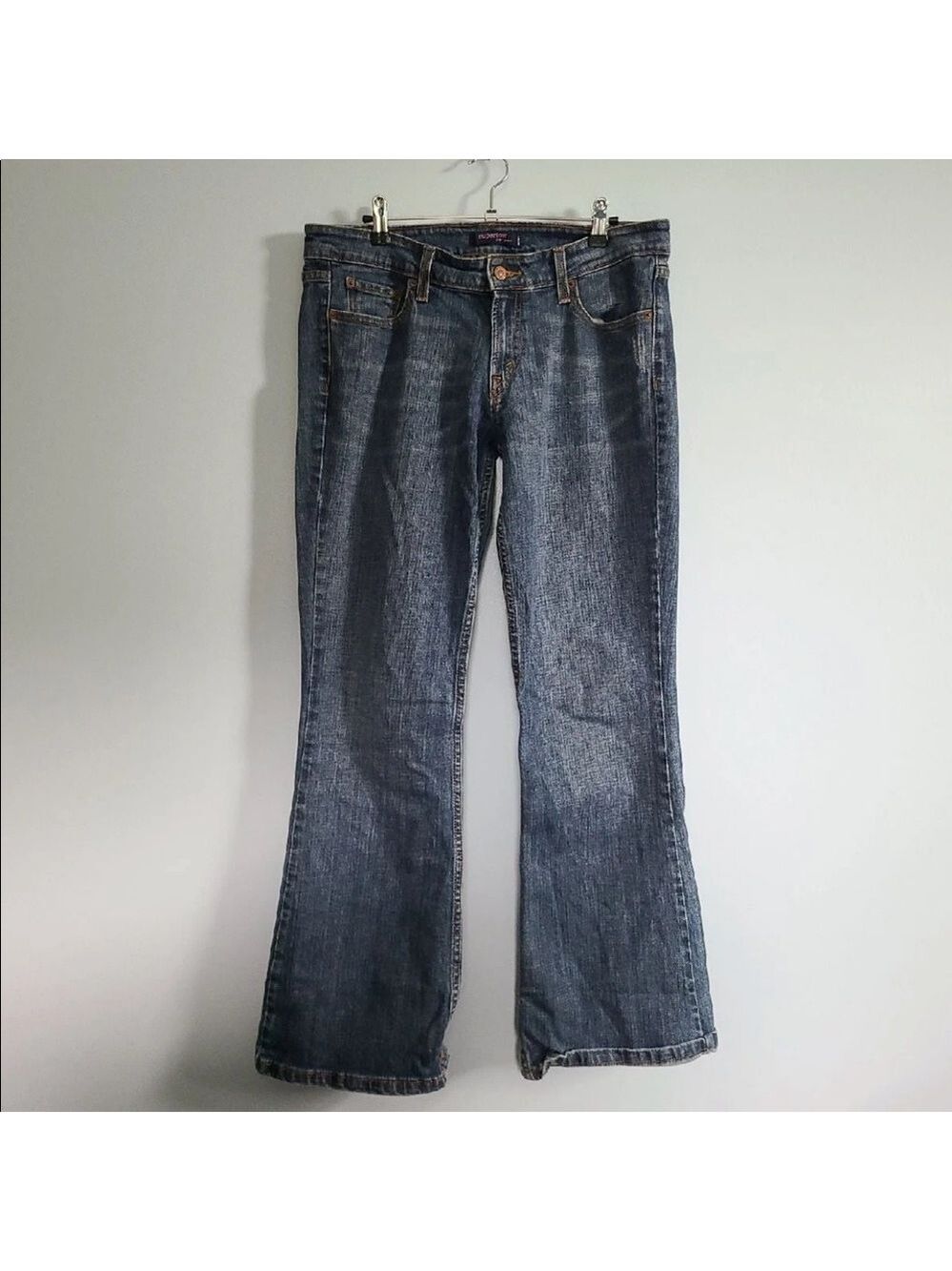 Levi Jeans Size 11 Short